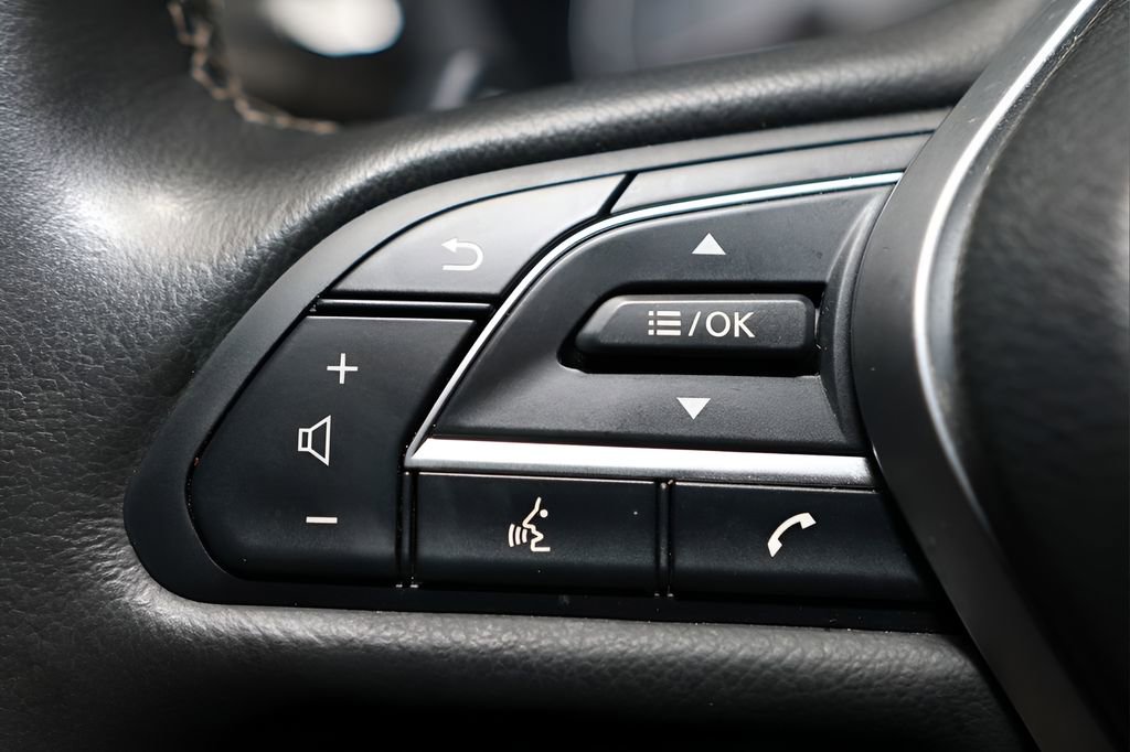 Used 2024 INFINITI QX50 Luxe image 27