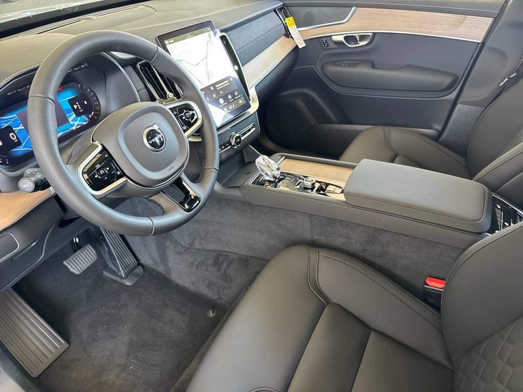 New 2026 Volvo XC90 B6 Core AWD/4WD image 9