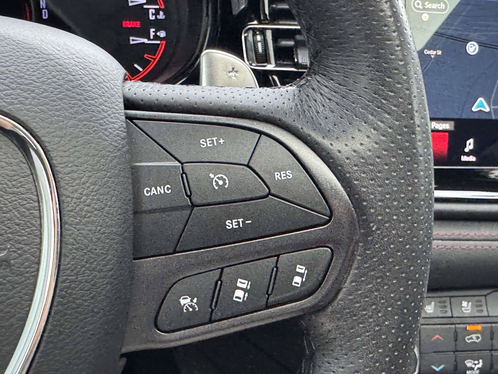 Used 2023 Dodge Durango R/T AWD/4WD image 22