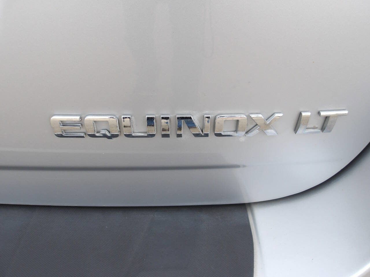 Used 2011 Chevrolet Equinox LT image 33