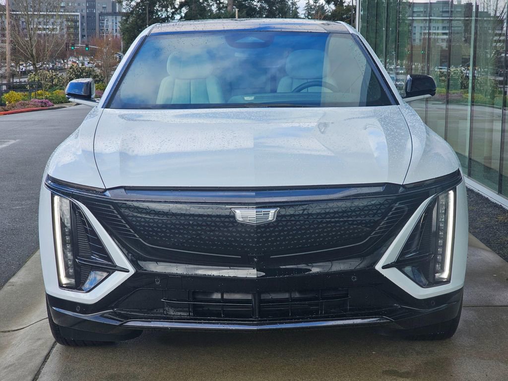 Used 2026 Cadillac Lyriq Sport image 8