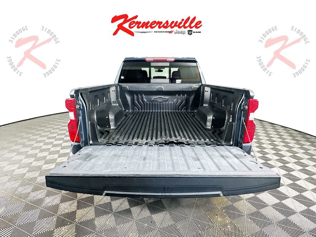 Used 2020 Chevrolet Silverado 1500 LT w/ All-Star Edition image 29