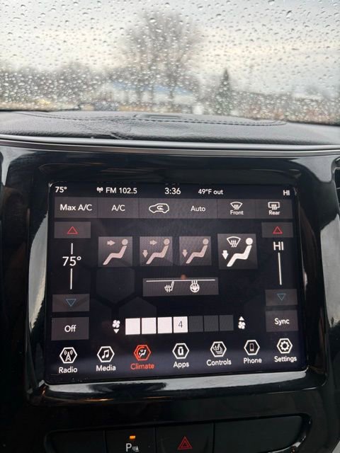 Used 2019 Jeep Cherokee Limited FWD image 19