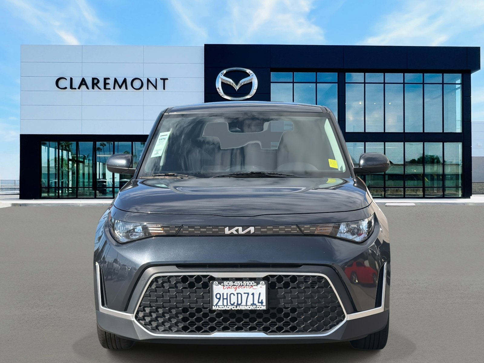 Used 2023 Kia Soul LX w/ Option Group 015 image 2