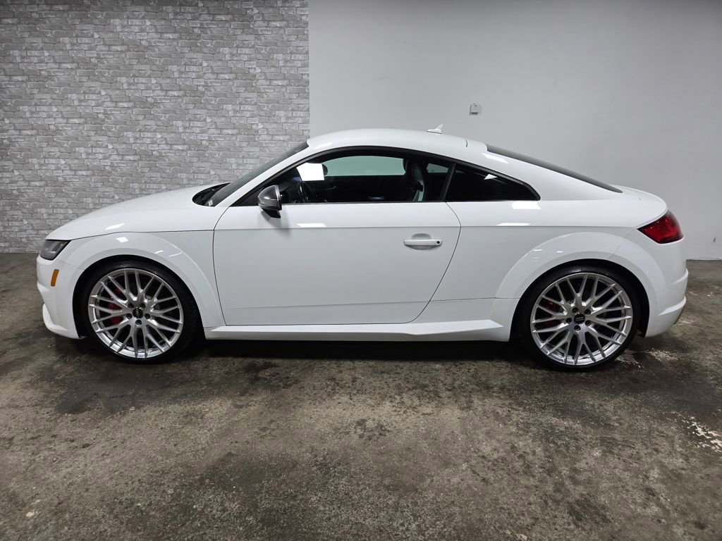 Used 2016 Audi TTS 2.0T image 2