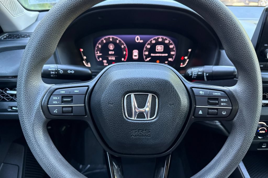 Certified 2023 Honda Accord EX image 22