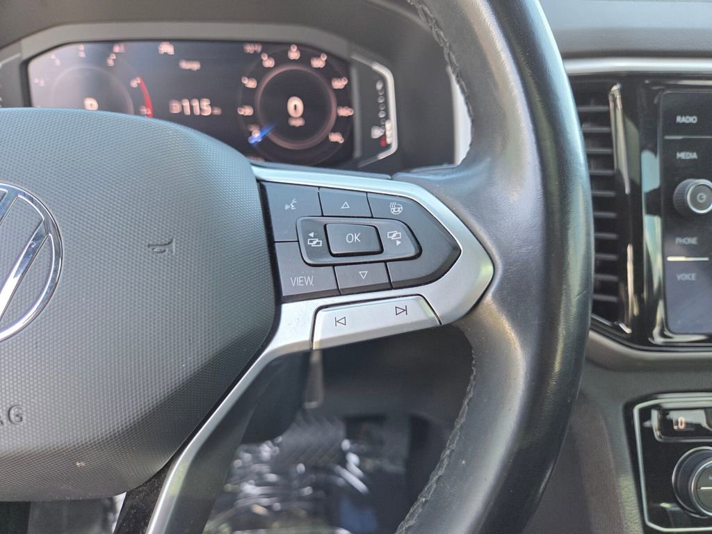 Used 2020 Volkswagen Atlas Cross Sport SEL FWD image 29