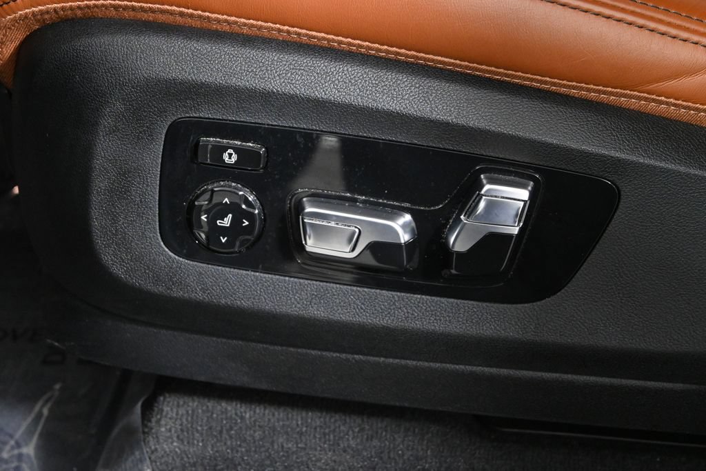 Used 2025 BMW X5 M60i w/ Executive Package AWD/4WD image 27