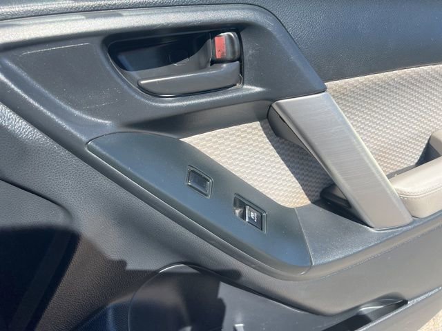 Used 2018 Subaru Forester 2.5i w/ Alloy Wheel Package image 26