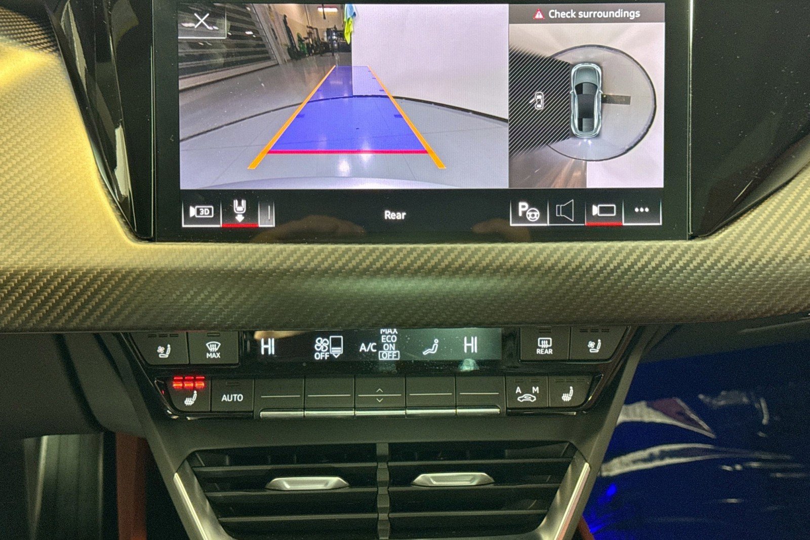 Used 2023 Audi RS e-tron GT w/ Carbon Performance Package image 13