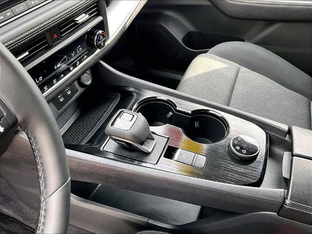 Certified 2026 Nissan Rogue SV AWD/4WD image 20