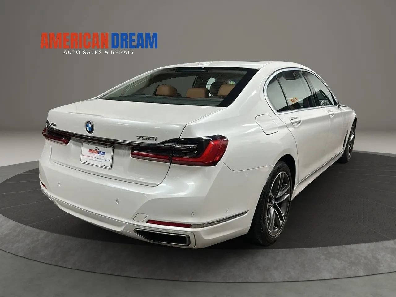 Used 2020 BMW 750i xDrive w/ Executive Package AWD/4WD image 5