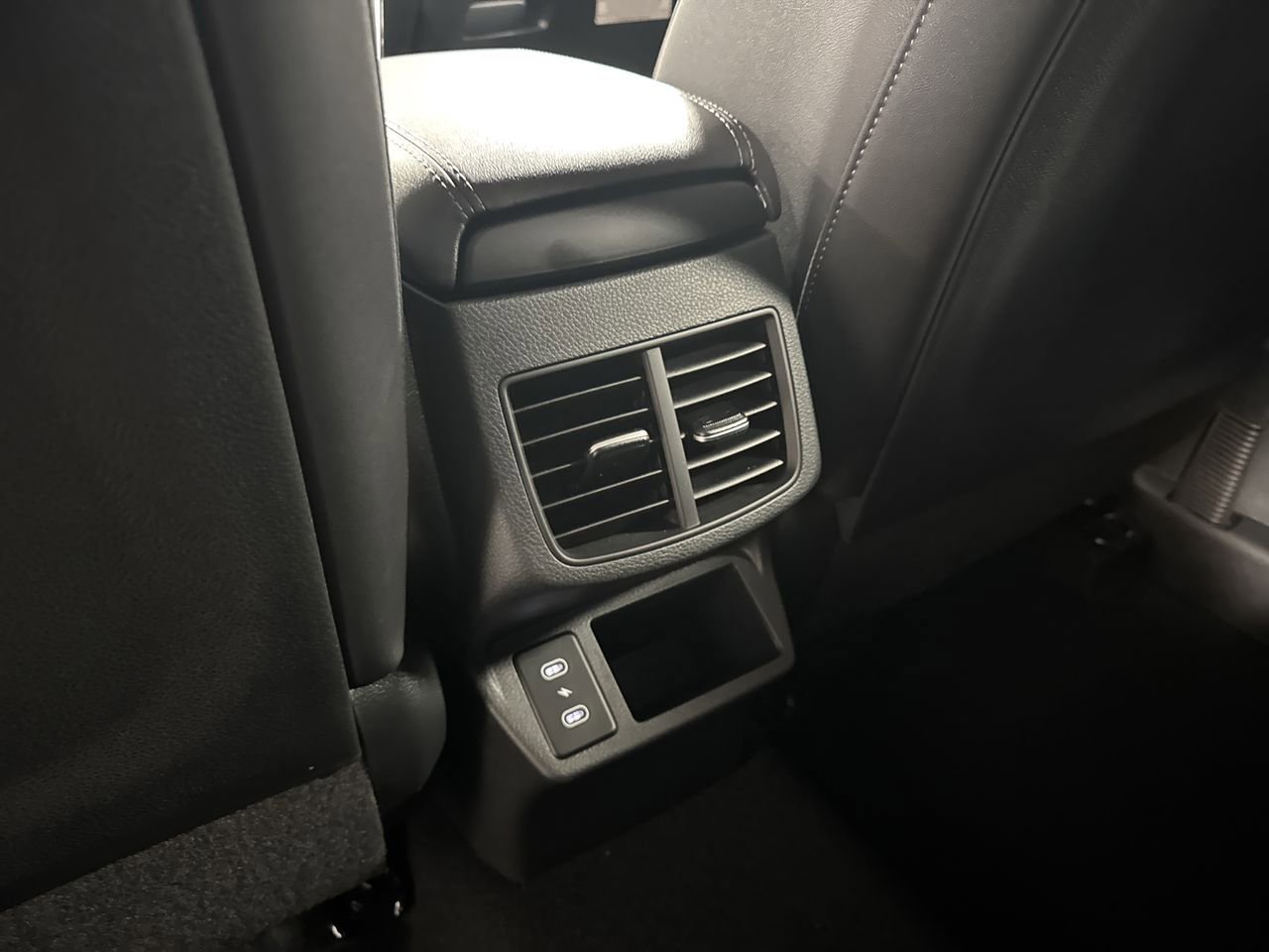 Certified 2025 Kia Seltos X-Line image 28