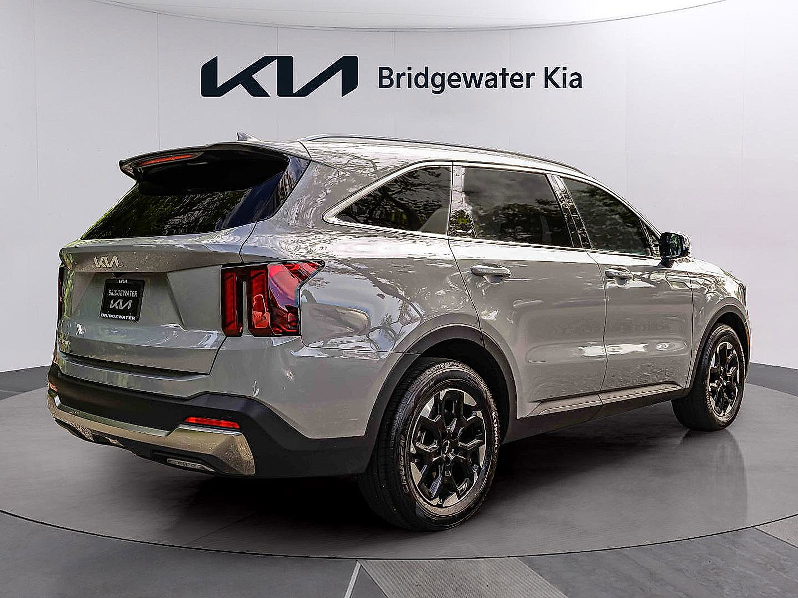 Certified 2026 Kia Sorento S FWD image 6