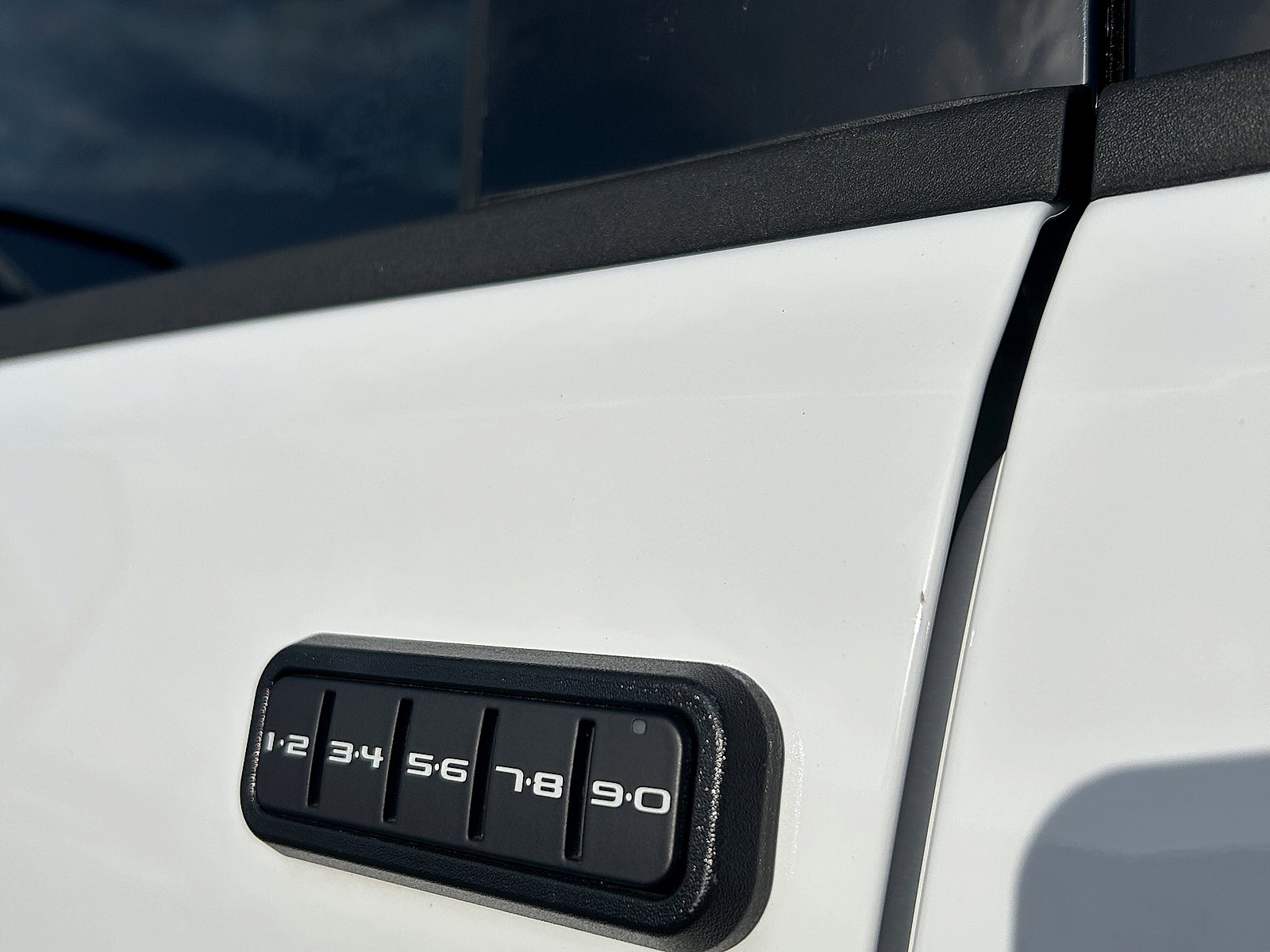 Used 2025 Ford F350 XLT AWD/4WD image 6