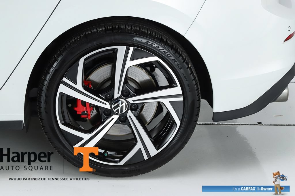 Used 2025 Volkswagen GTI SE FWD image 6