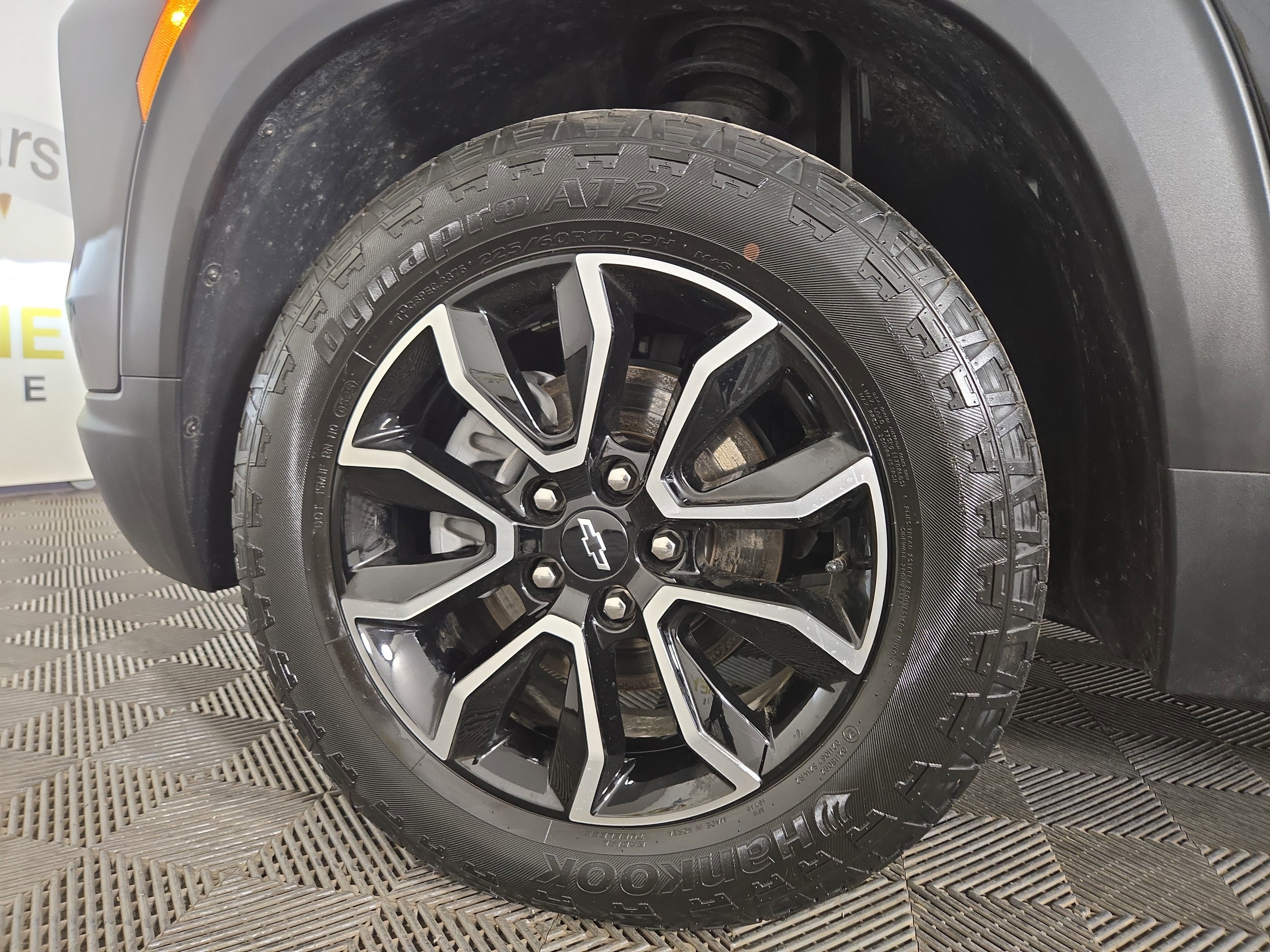 Certified 2025 Chevrolet TrailBlazer ACTIV w/ Convenience Package image 32