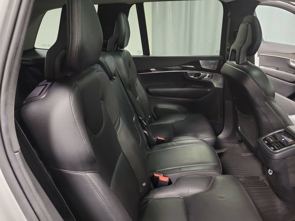 Used 2018 Volvo XC90 T6 Momentum w/ Convenience Package AWD/4WD image 26
