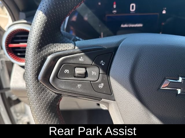 Used 2024 Chevrolet Trax RS w/ Sunroof Package FWD image 19