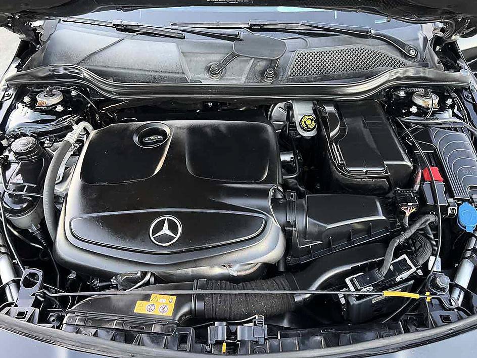 Used 2018 Mercedes-Benz CLA 250 image 25