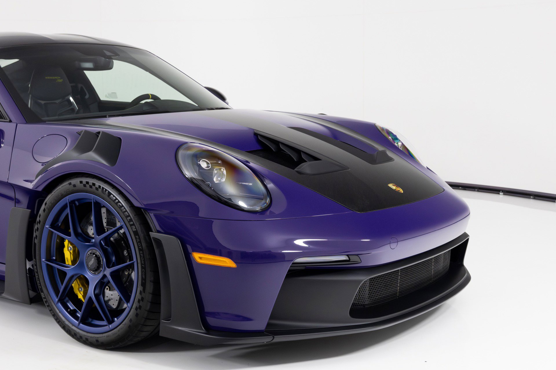 Used 2025 Porsche 911 GT3 RS image 51