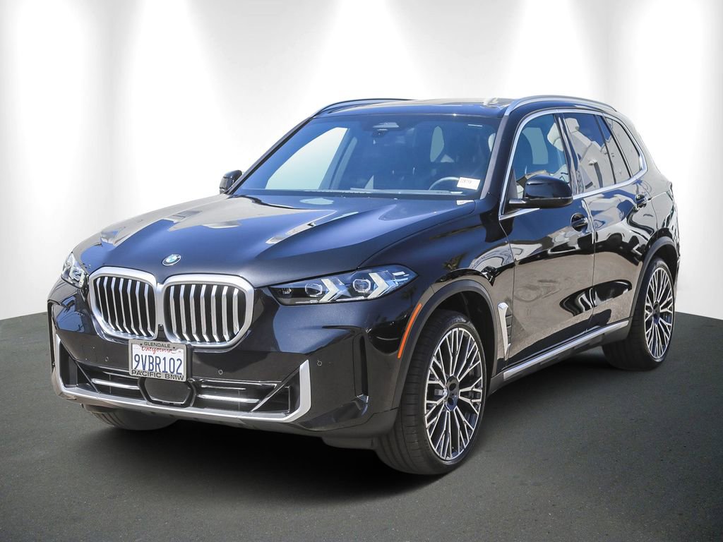 Used 2026 BMW X5 xDrive40i AWD/4WD image 3