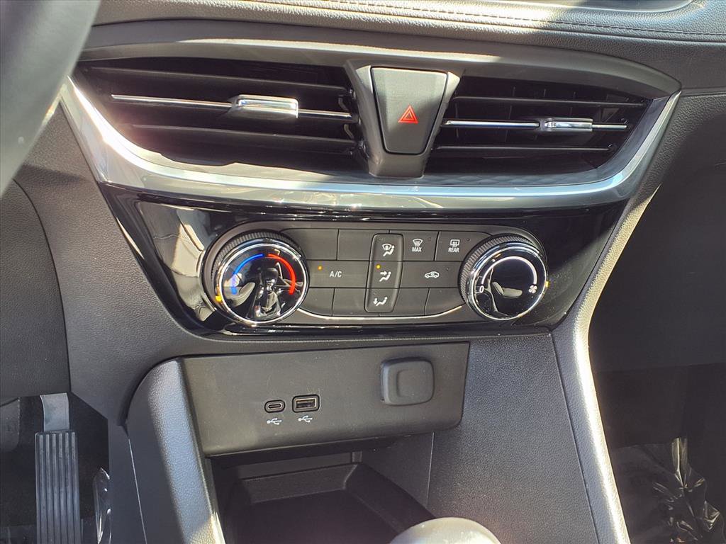 Used 2024 Buick Encore GX Sport Touring image 22