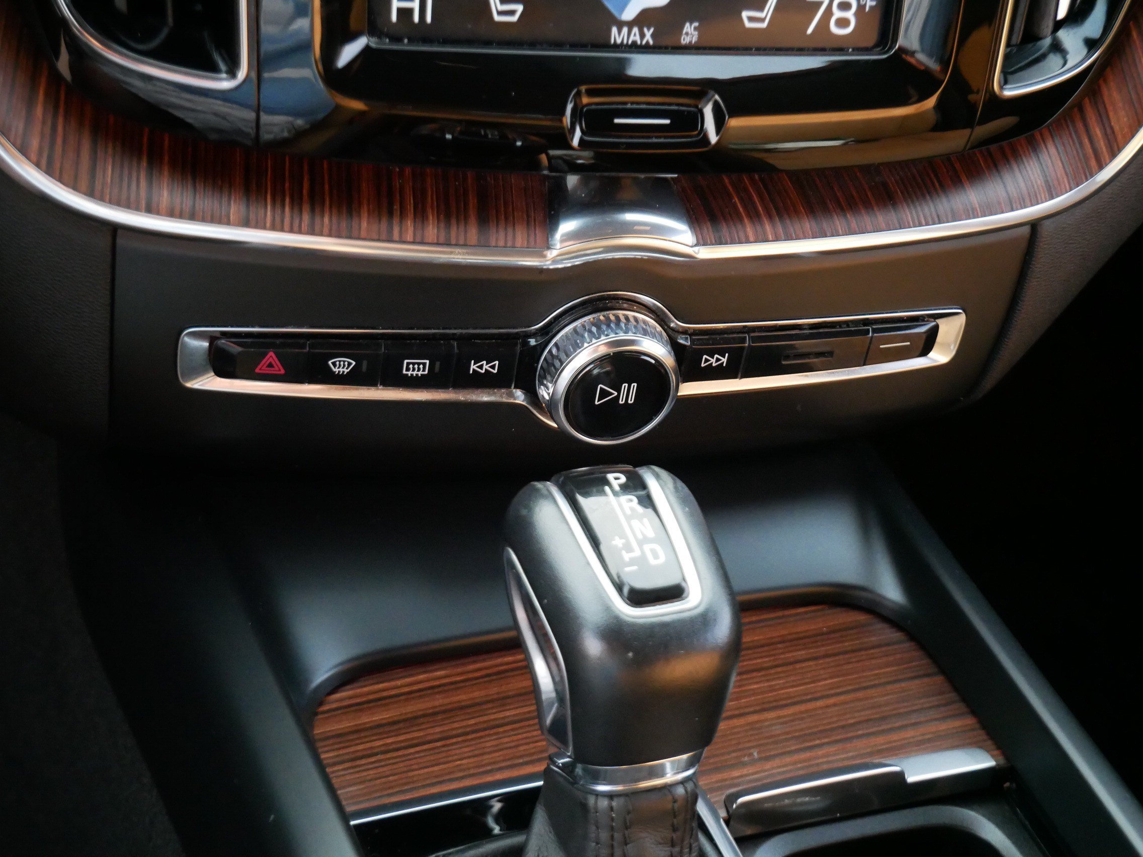 Used 2019 Volvo XC60 T6 Inscription AWD/4WD image 23
