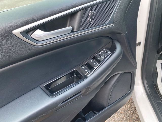 Used 2019 Ford Edge SEL w/ Equipment Group 201A image 23