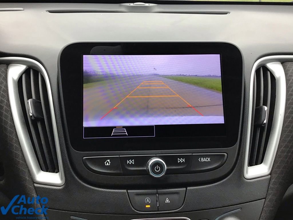 Used 2024 Chevrolet Malibu LT image 39