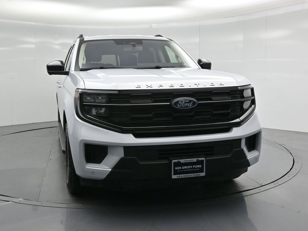 Used 2025 Ford Expedition Max Active RWD image 52