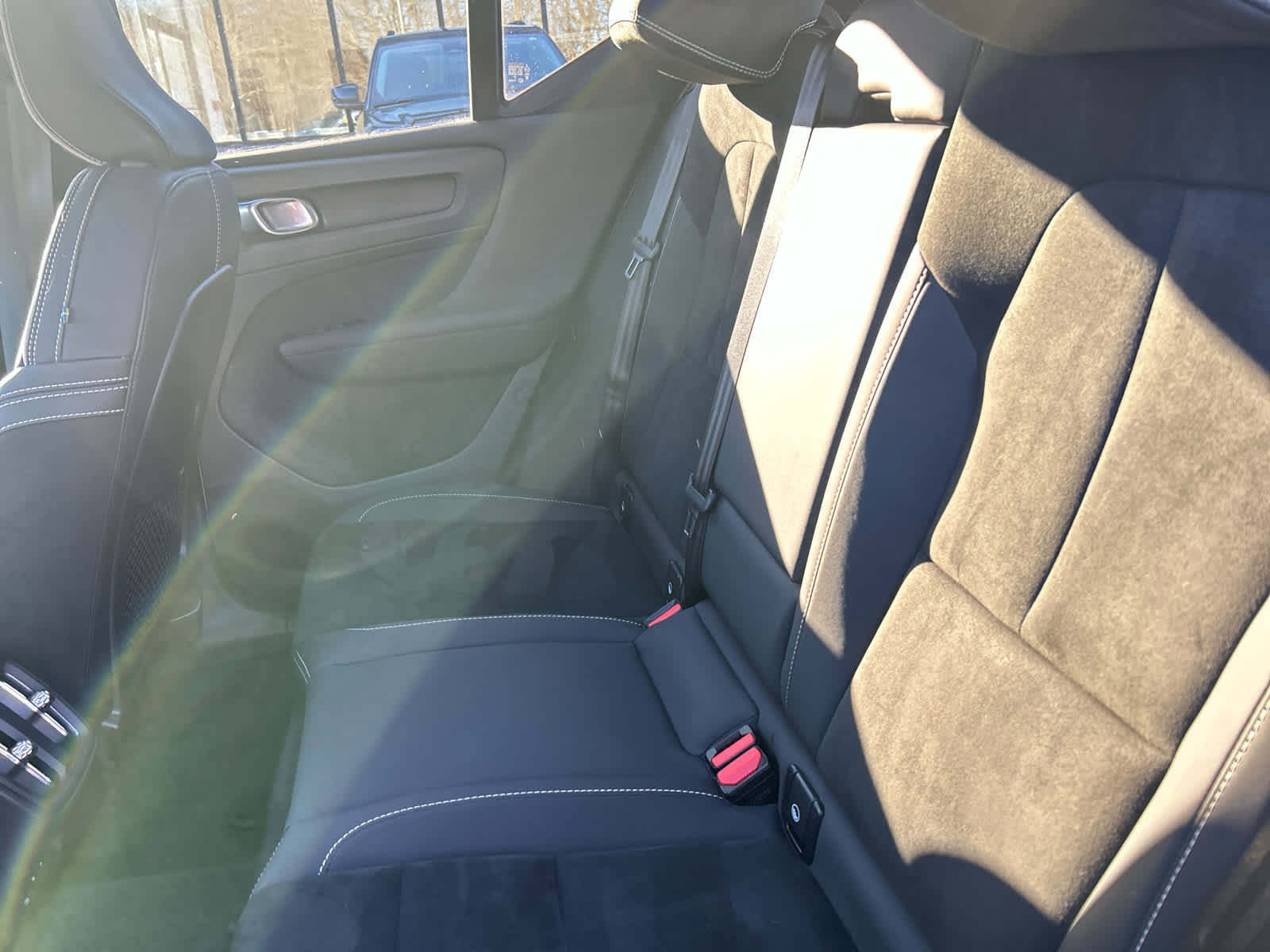 Used 2023 Volvo XC40 B5 Plus w/ Driver Assist Package image 36