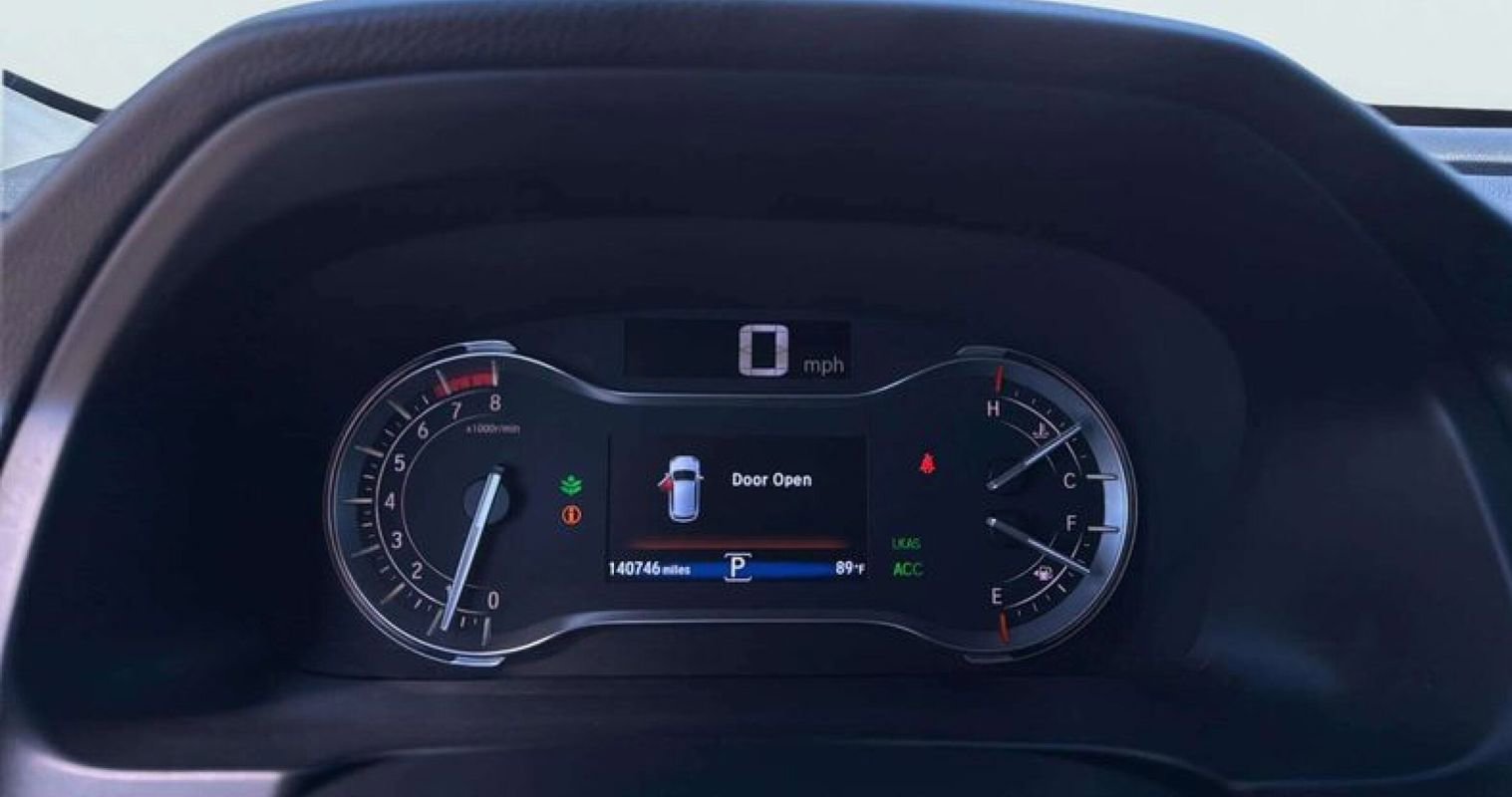 Used 2016 Honda Pilot Elite image 10
