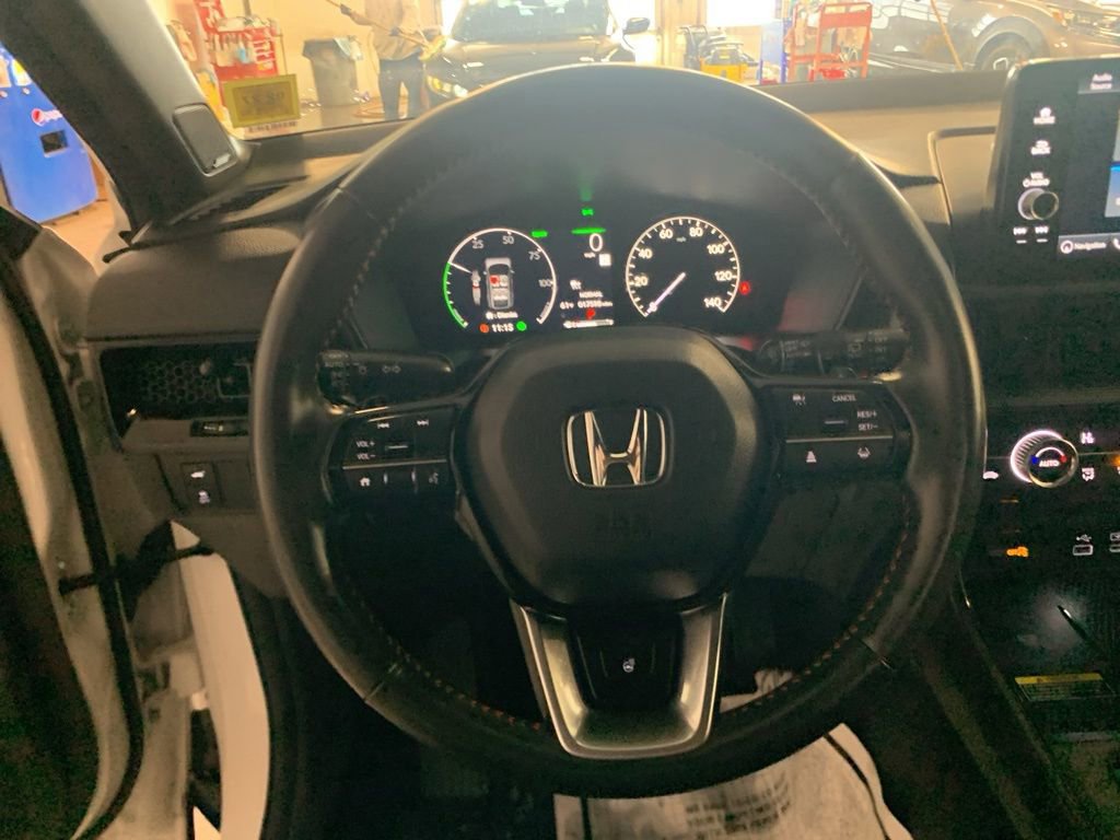 Used 2024 Honda CR-V Sport Touring image 16