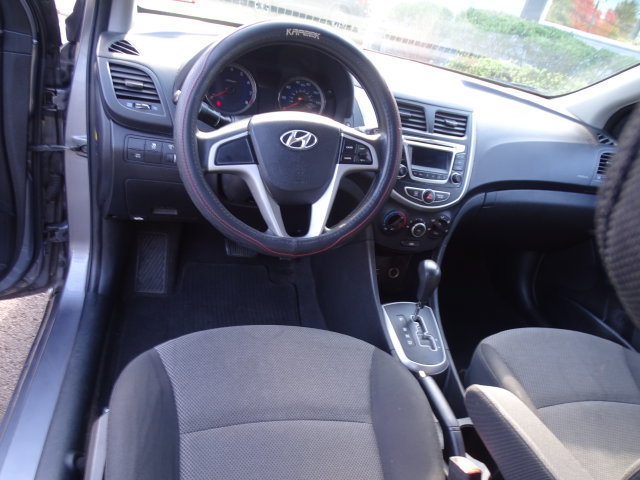 Used 2014 Hyundai Accent GS FWD image 5