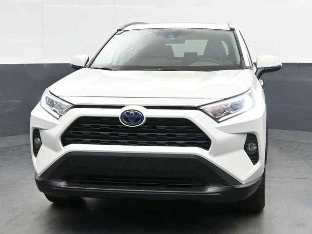 Used 2021 Toyota RAV4 XLE Premium AWD/4WD image 3