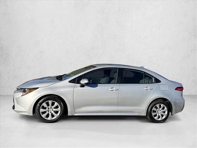 Used 2024 Toyota Corolla LE FWD image 4