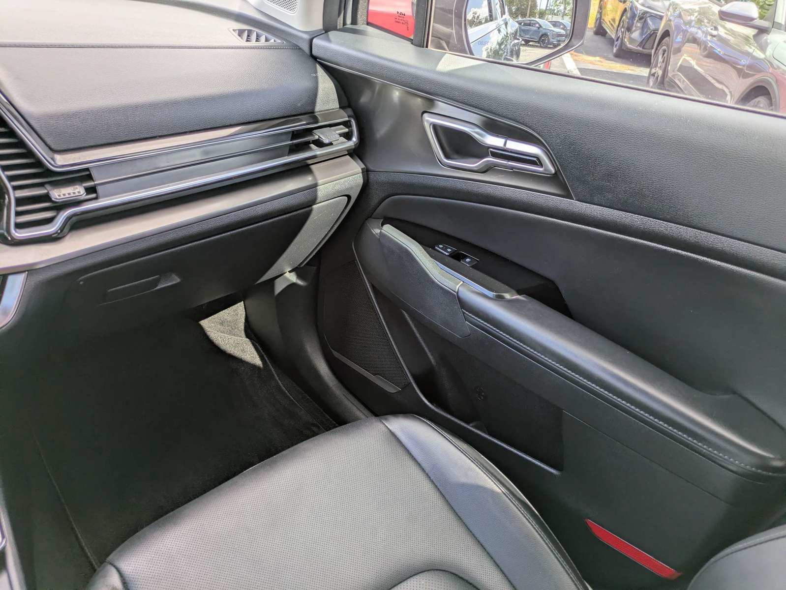 Certified 2023 Kia Sportage EX FWD image 14