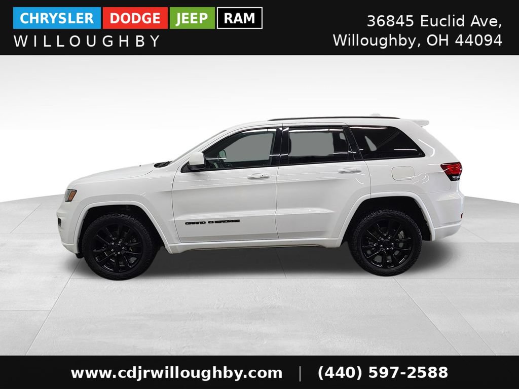 Used 2021 Jeep Grand Cherokee Laredo X AWD/4WD image 6