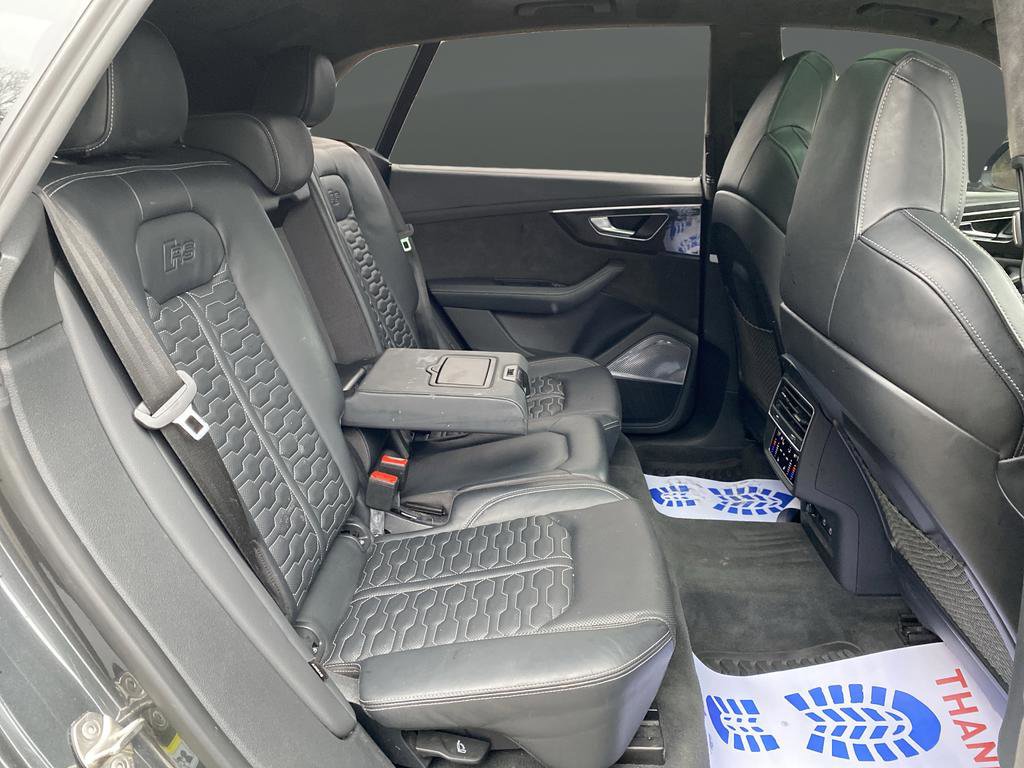 Used 2022 Audi RS Q8 w/ Carbon Optic Package image 41