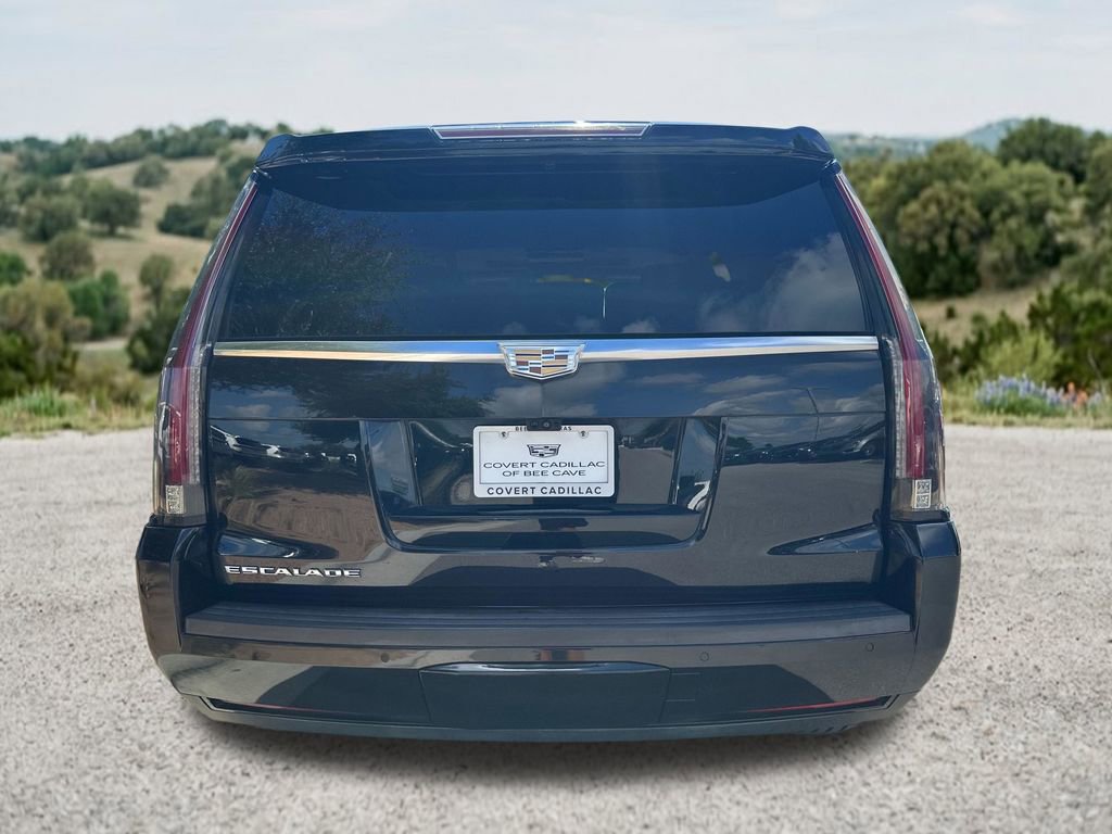 Used 2017 Cadillac Escalade Premium Luxury RWD image 9