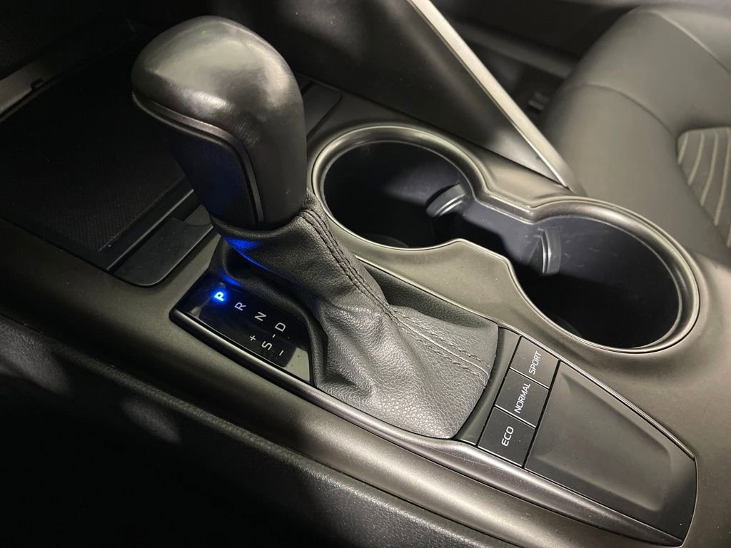 Used 2024 Toyota Camry SE image 22