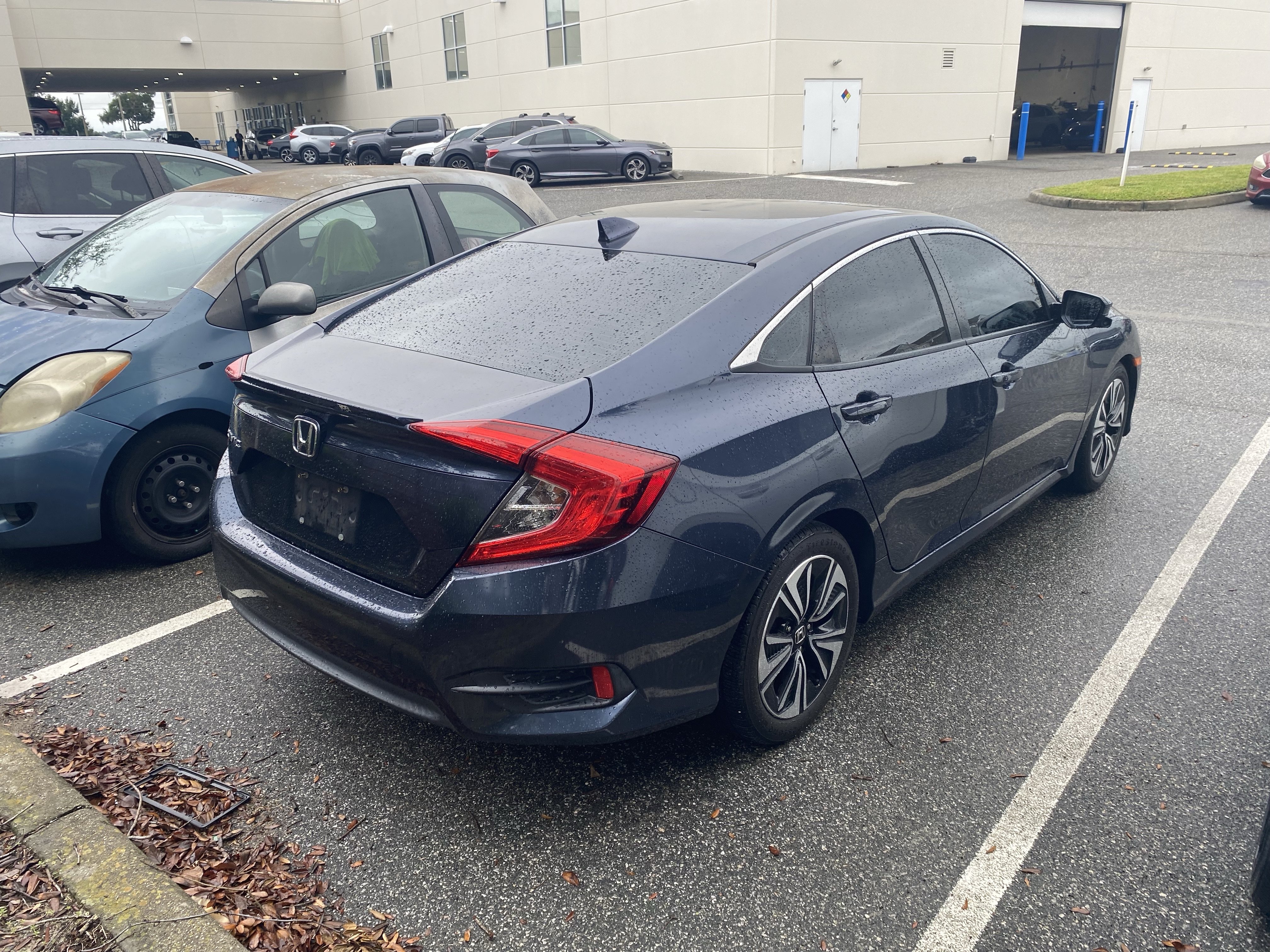 Used 2017 Honda Civic EX-T image 18