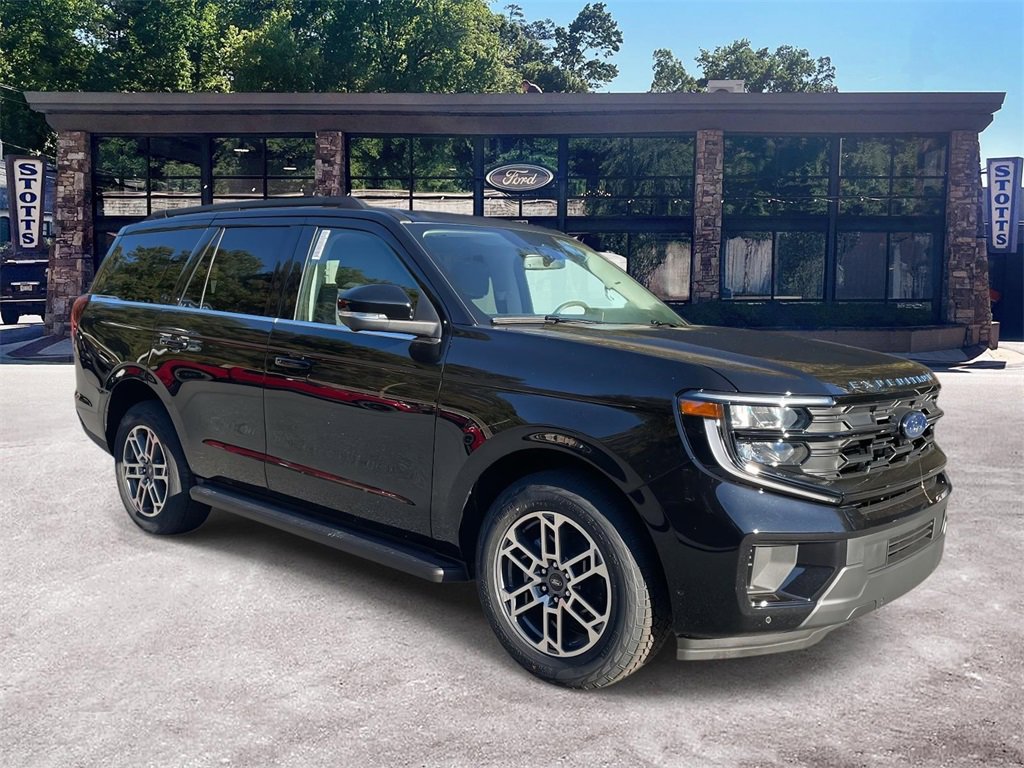 New 2025 Ford Expedition Active image 1