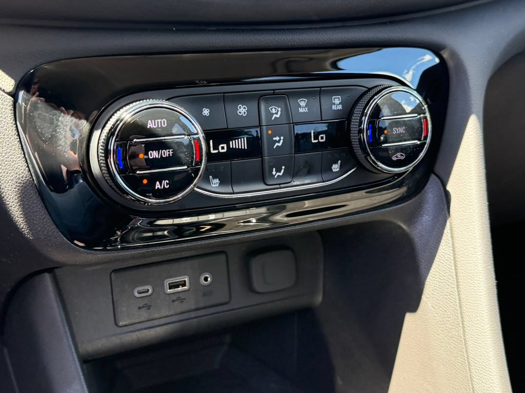 Certified 2023 Buick Encore GX Select w/ Sport Touring Package FWD image 36