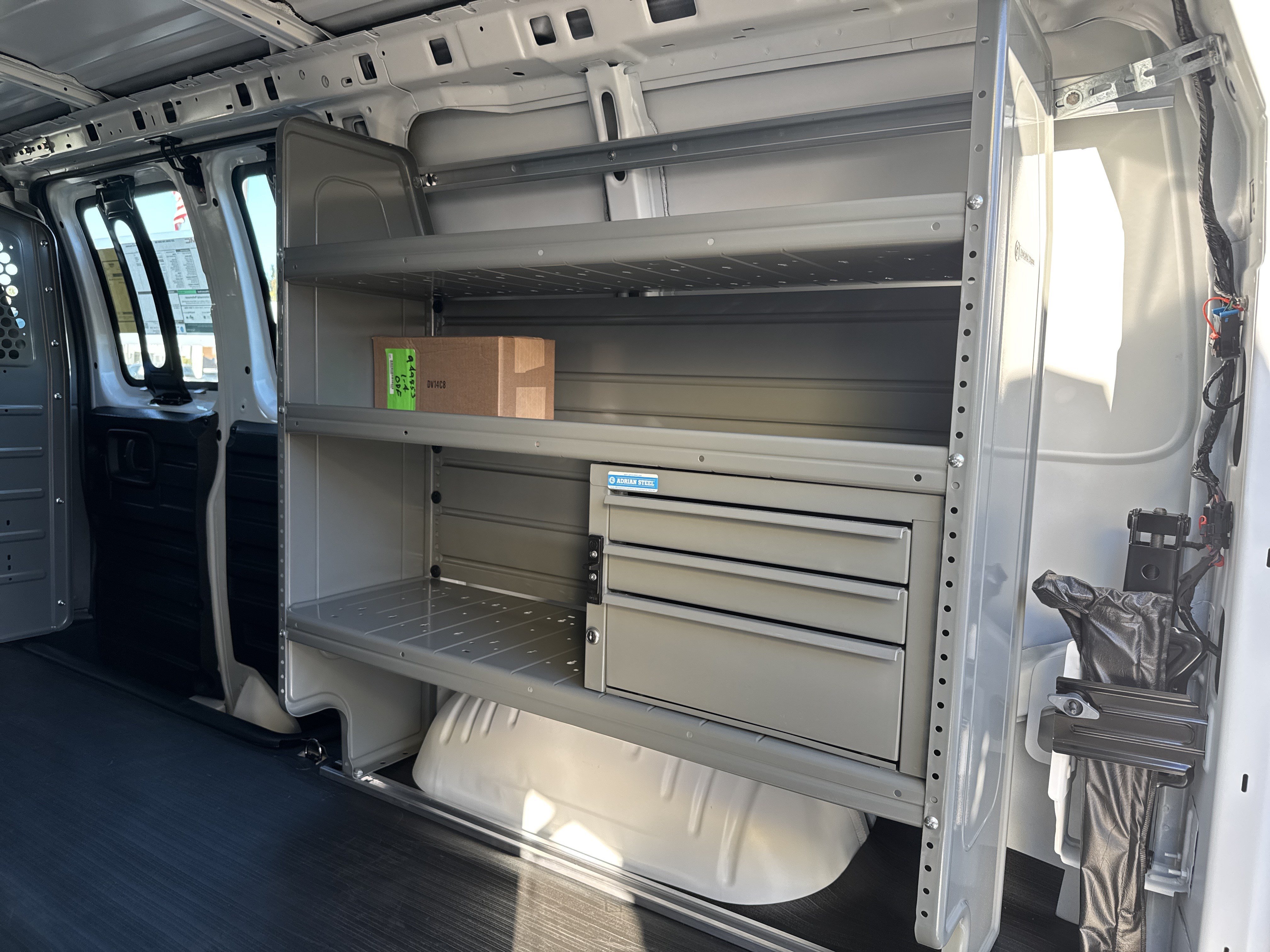 New 2025 GMC Savana 2500 w/ Driver Convenience Package RWD image 31