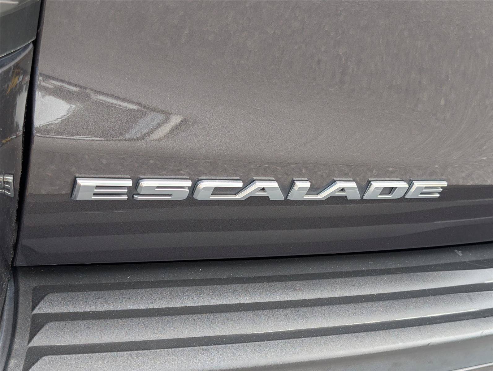 Used 2016 Cadillac Escalade ESV Premium AWD/4WD image 9