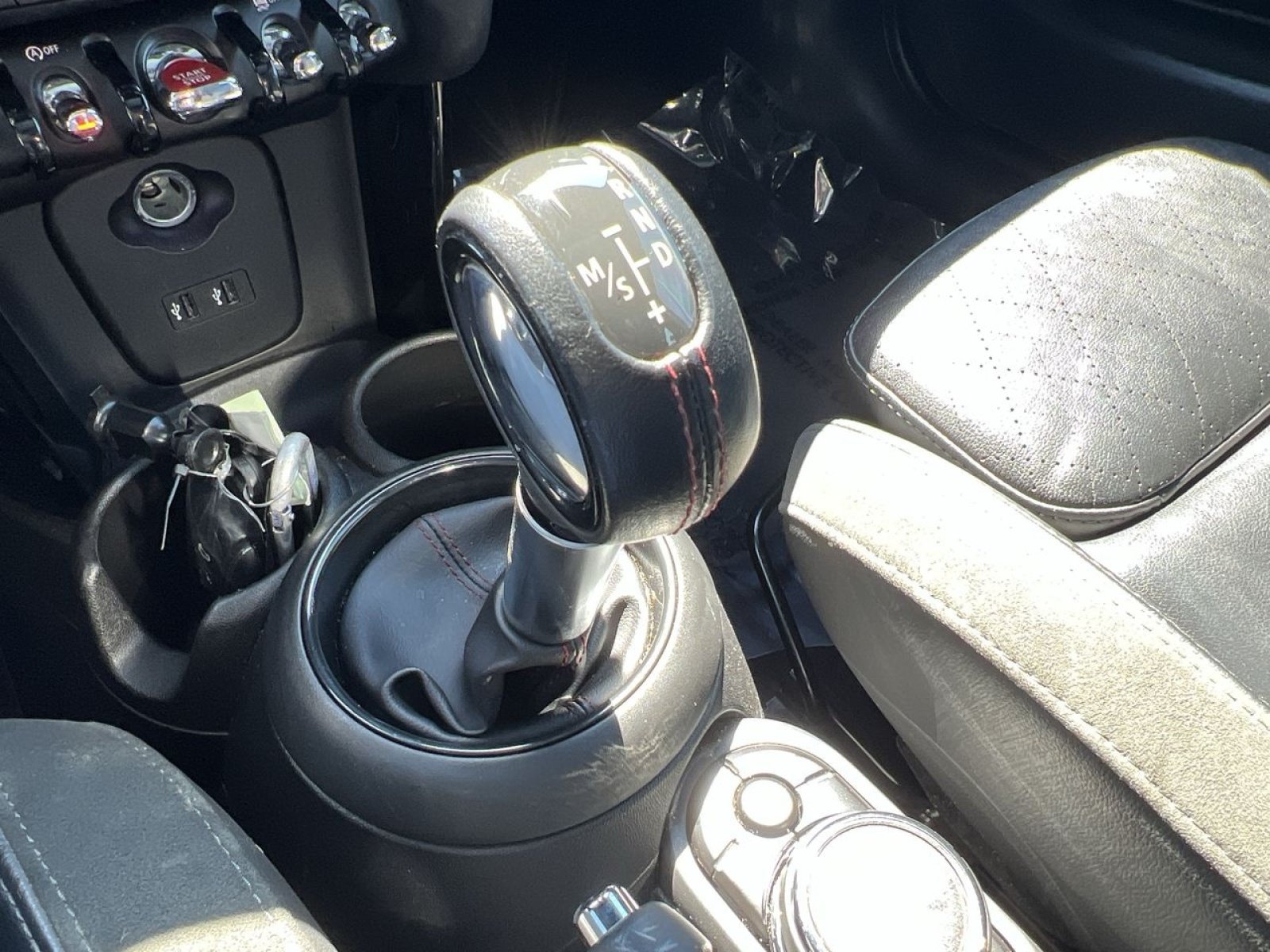 Used 2019 MINI Cooper S w/ Driver Assistance Package FWD image 19