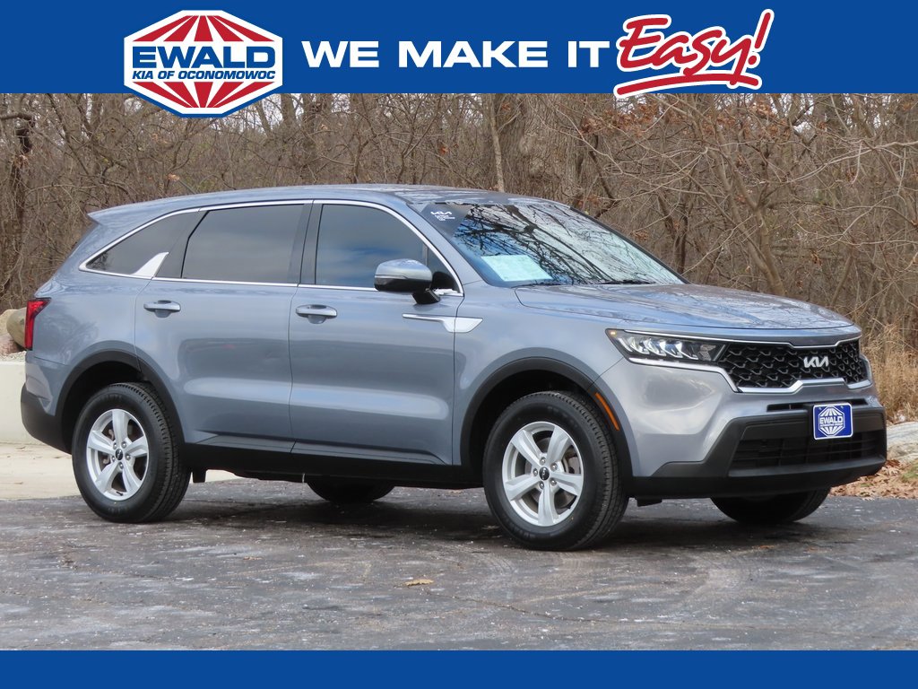 Used 2022 Kia Sorento LX