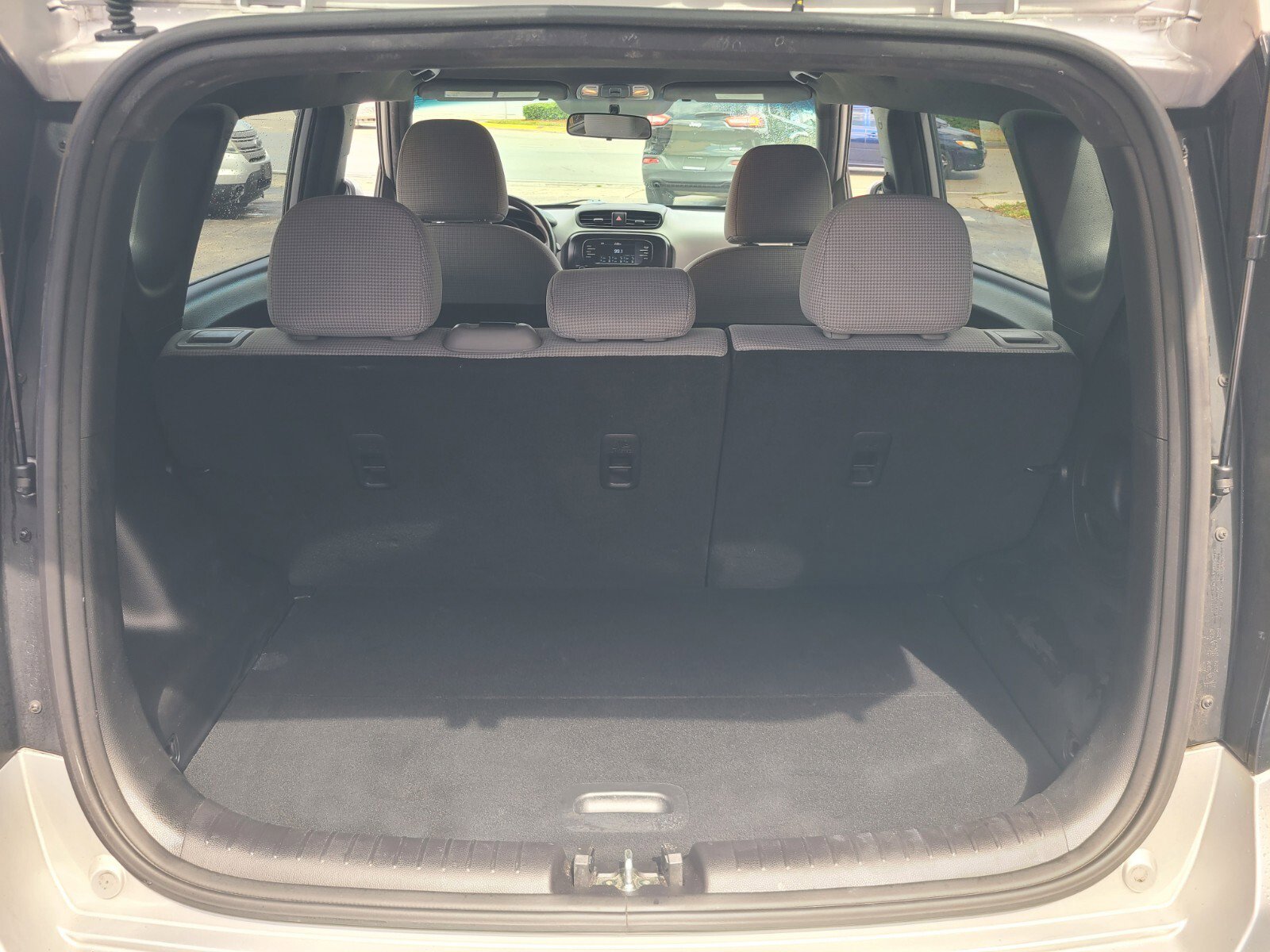 Used 2017 Kia Soul image 8